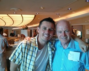 Dean Richardson as Freddie Mercury with the original singer of the Love Boat theme tune