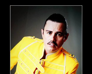 Dean Richardson as Freddie Mercury first promo shot 2009 colour