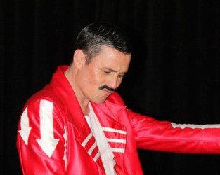 Dean Richardson as Freddie Mercury